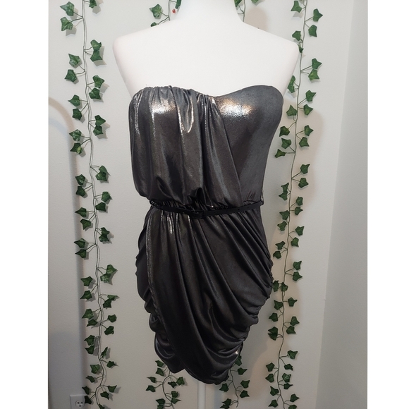 🌴FINAL SALE Material Girl NEW Metallic Mini Dress Small - Picture 1 of 11